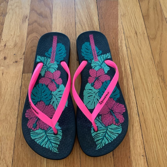 Flip flops - Picture 3 of 3